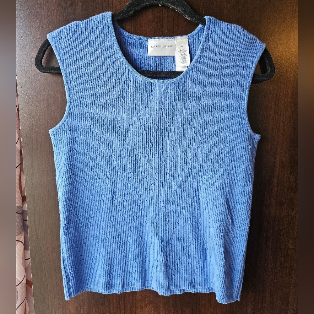Liz Claiborne Blue Knit Sleeveless Sweater Size Medium